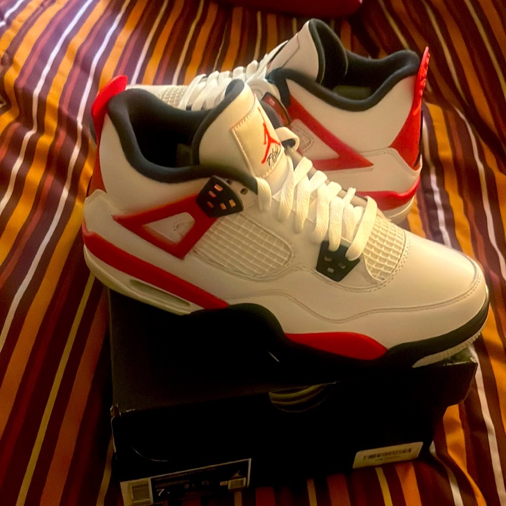 Brand New in Box Air Jordan 4 Retro Fire Red